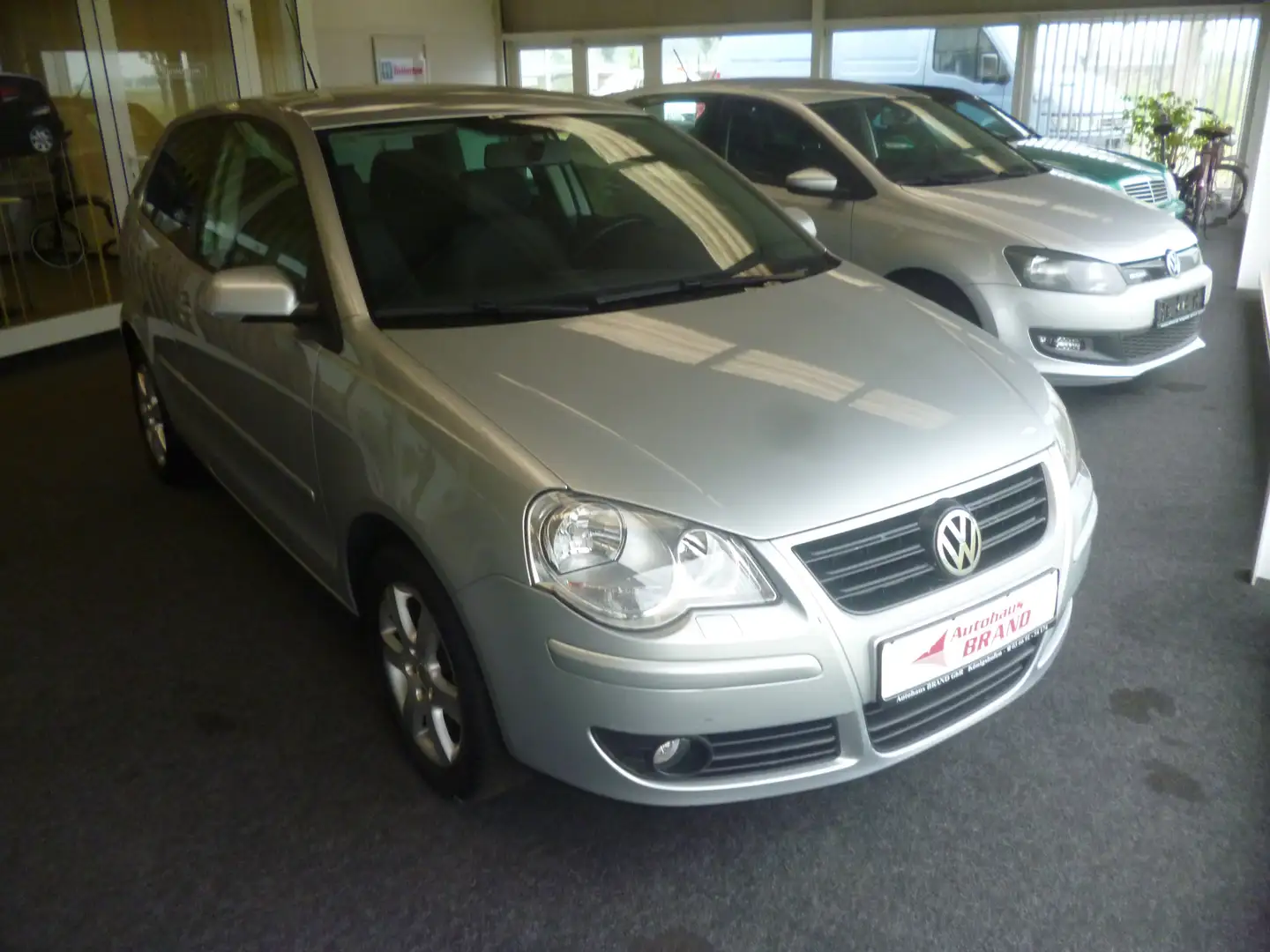 Volkswagen Polo 1.2 United Klima Silber - 2