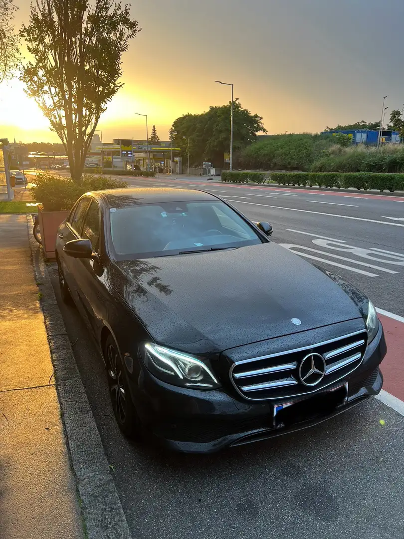 Mercedes-Benz E 220 d 9G-TRONIC - 1