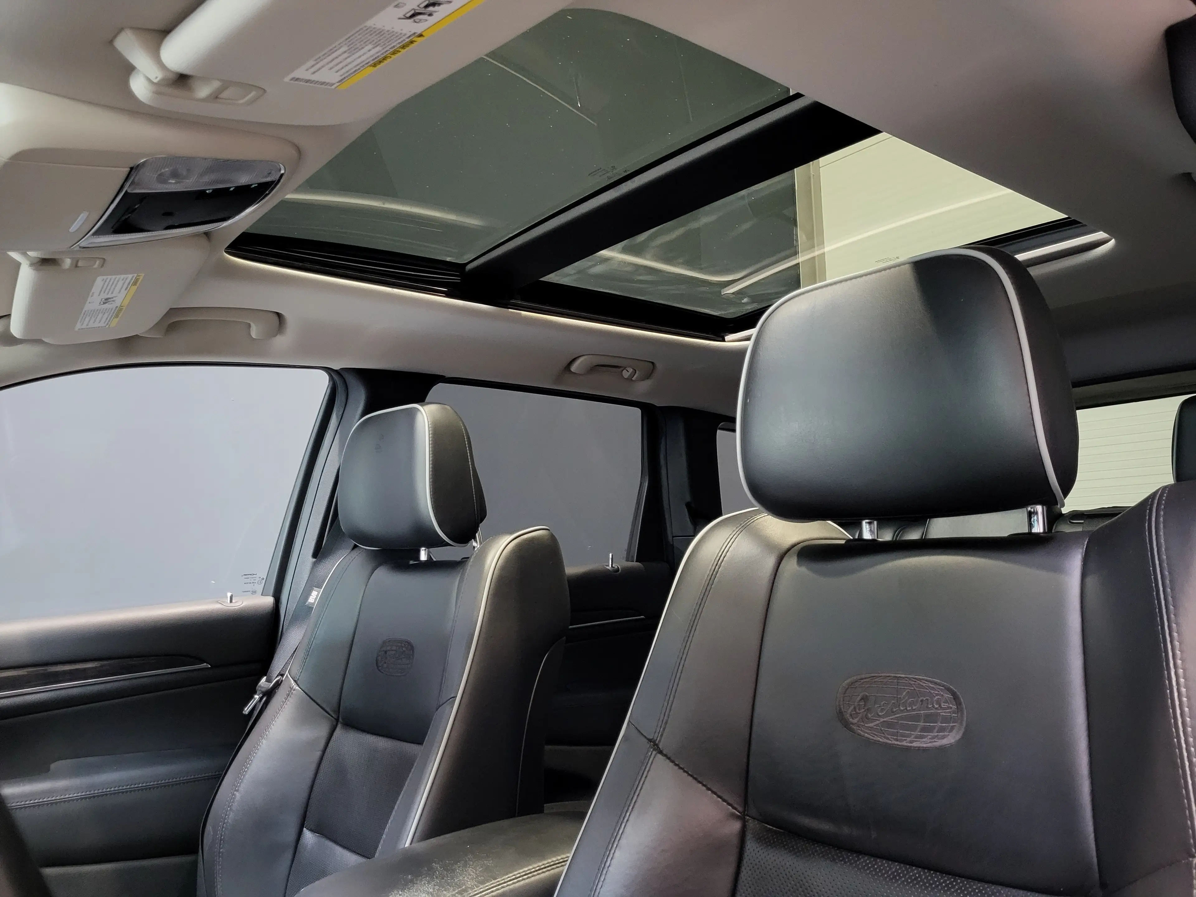 Jeep Grand Cherokee 3.0 CRD Overland *TOP Ausstattung* — photo 8