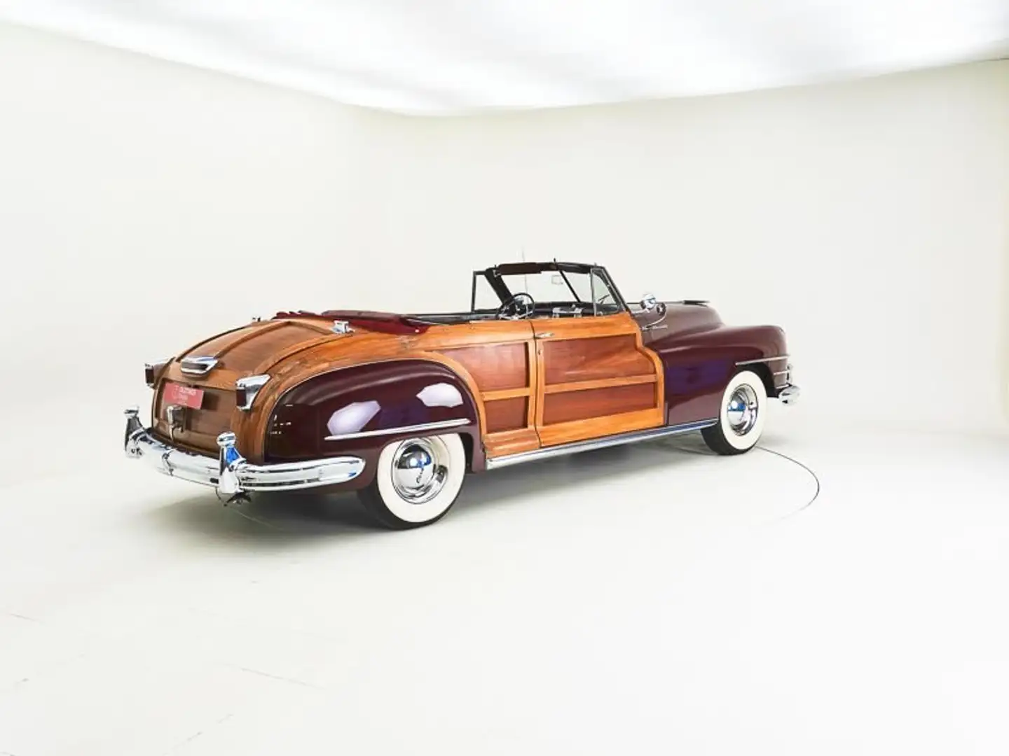 Chrysler Town & Country 2 door Convertible '47 CH6073 Červená - 2