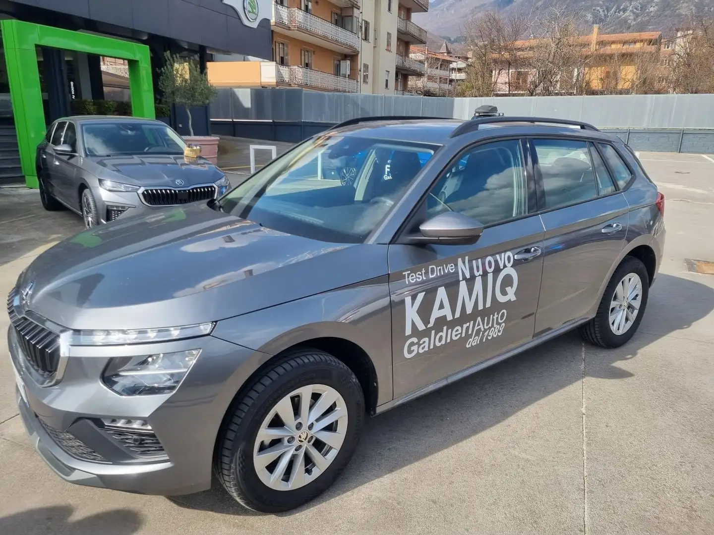 Skoda Kamiq 1.0 tsi selection 95cv Grigio - 1
