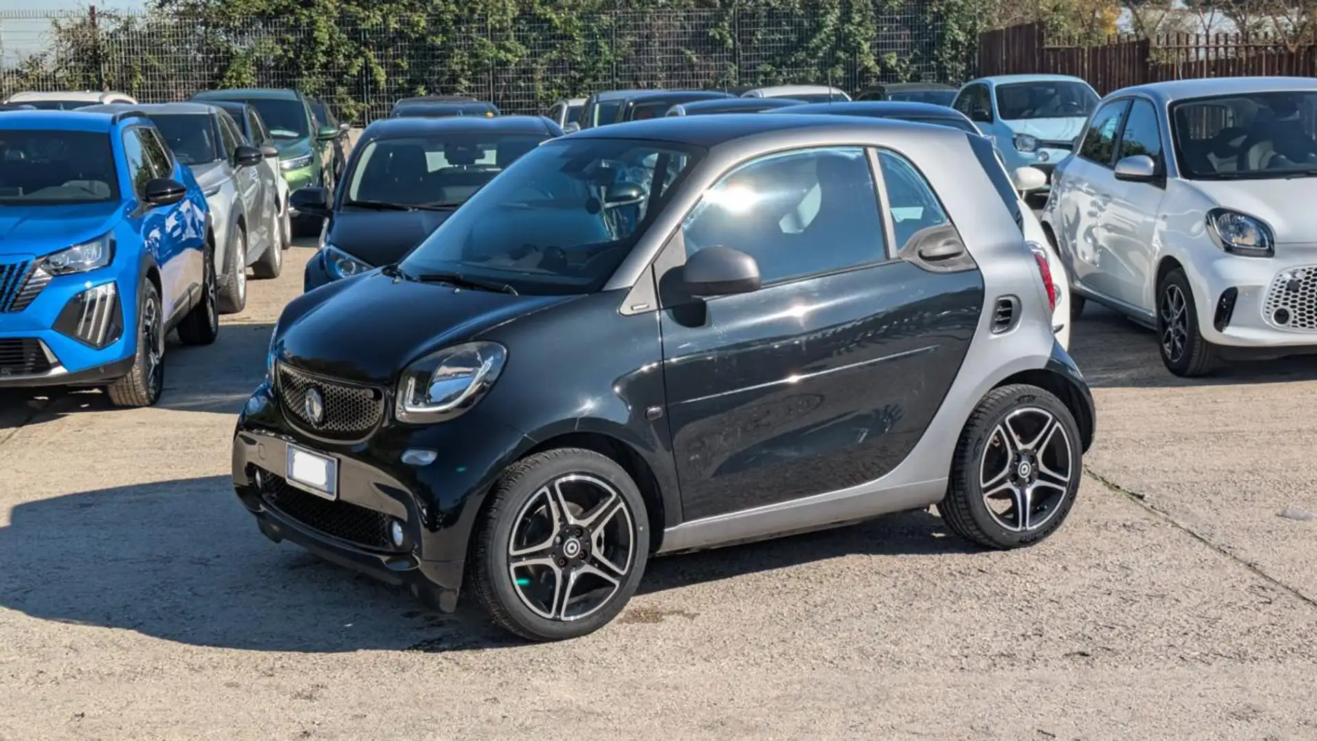 smart forTwo PASSION 0.9cc 90cv TETTO PANORAMICO SENS PARK Nero - 2