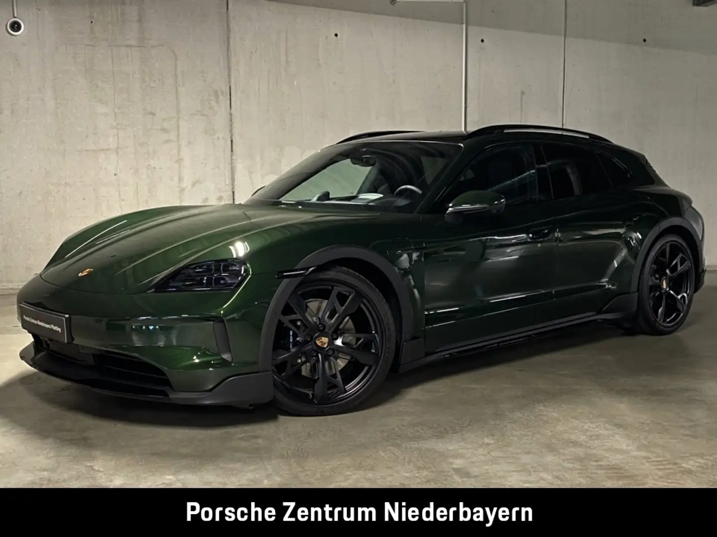 Porsche Taycan 4S Cross Turismo | Hinterachslenkung | Vert - 1