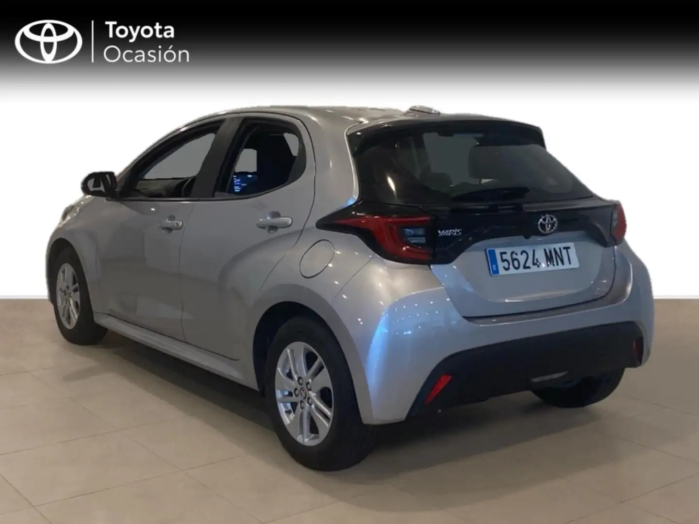 Toyota Yaris 125 S-Edition Gris - 2