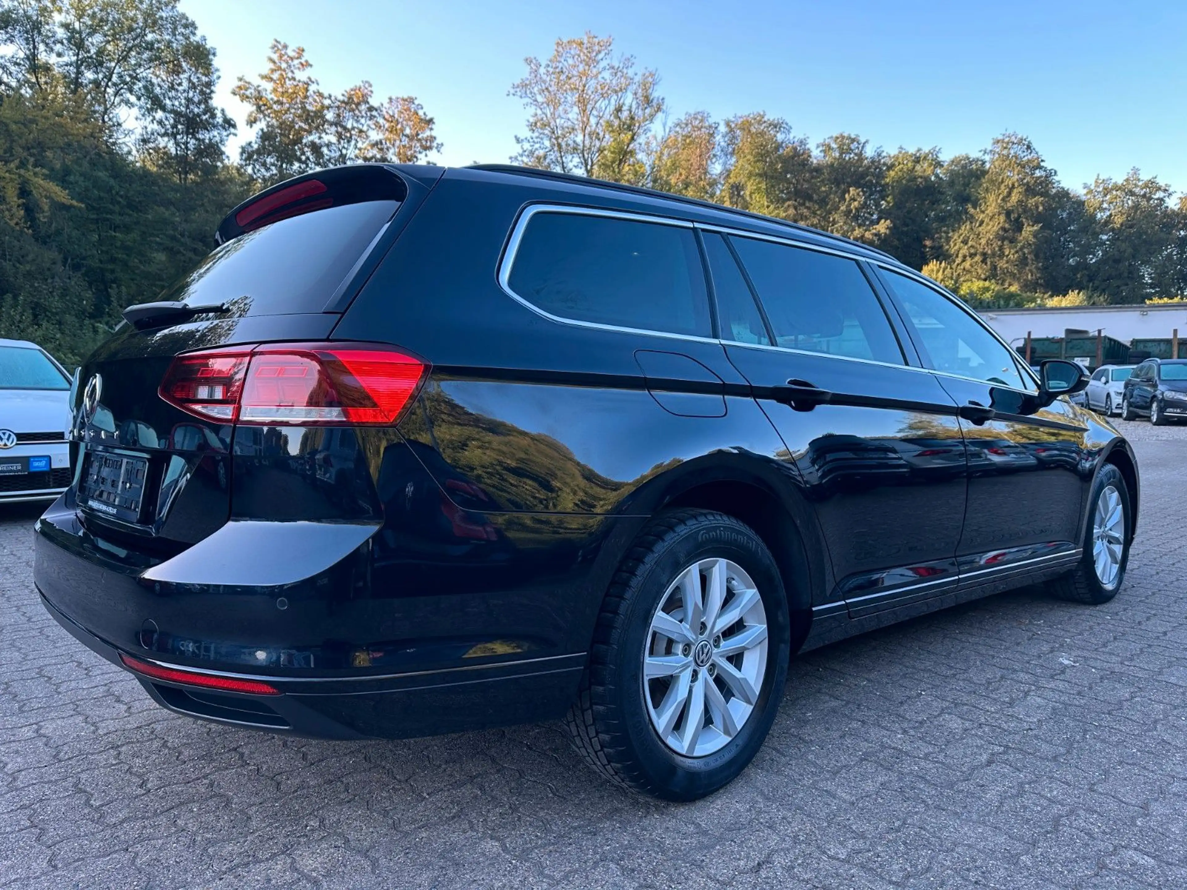 Volkswagen Passat Variant Business DSG ACC SHZ AHK — photo 7