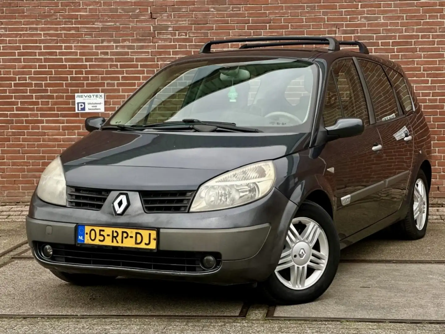 Renault Grand Scenic 2.0-16V Tech |Clima |CruiseC |Nieuwe APK Сірий - 2
