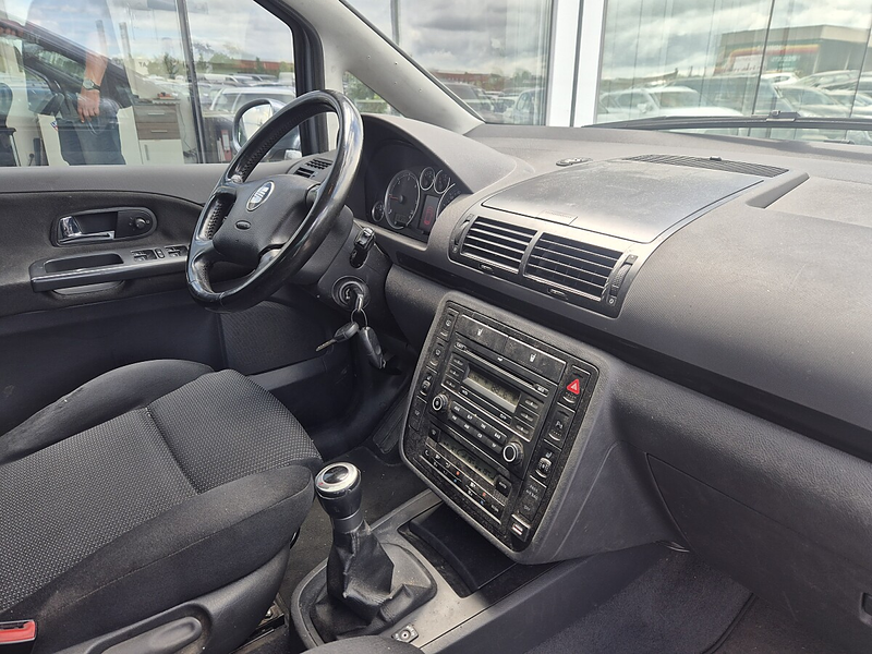 SEAT Alhambra Salsa 1,9 7-Sitzer 4WD — photo 12