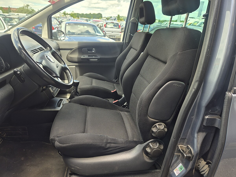 SEAT Alhambra Salsa 1,9 7-Sitzer 4WD — photo 8
