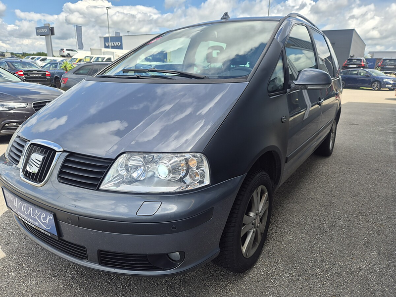 SEAT Alhambra Salsa 1,9 7-Sitzer 4WD — photo 2