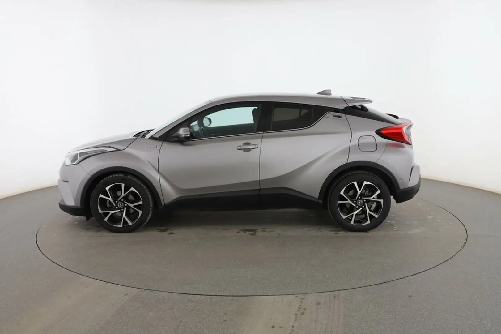 Toyota C-HR 1.8 Hybrid Advance Gri - 2