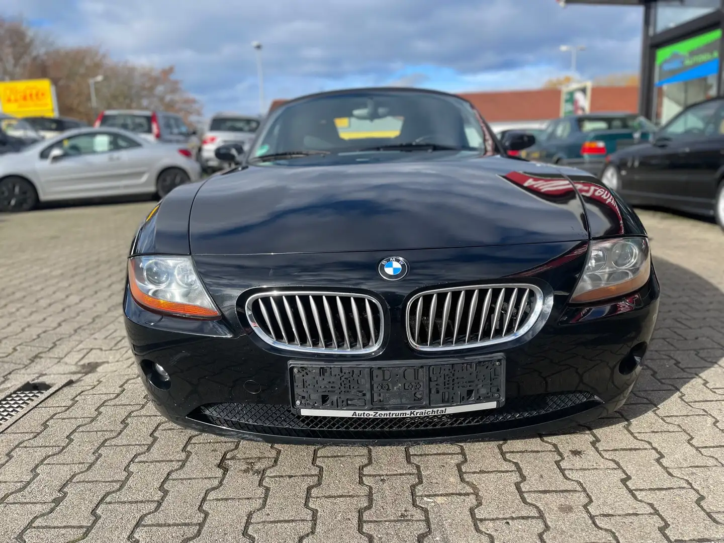 BMW Z4 3.0i HU&AU Neu *Finanzierung möglich* Černá - 2