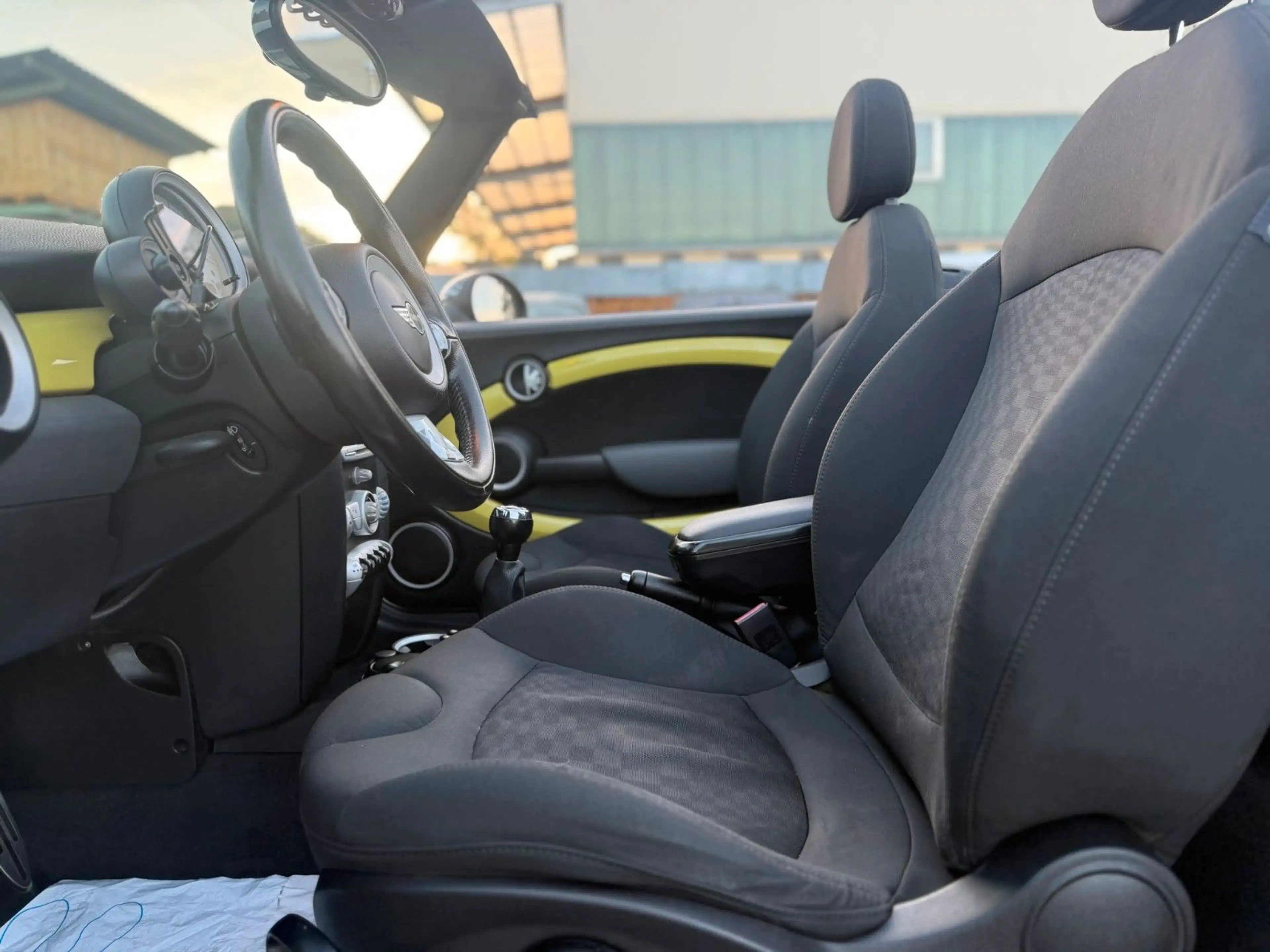 MINI Cooper S COOPER S Cabrio — photo 9