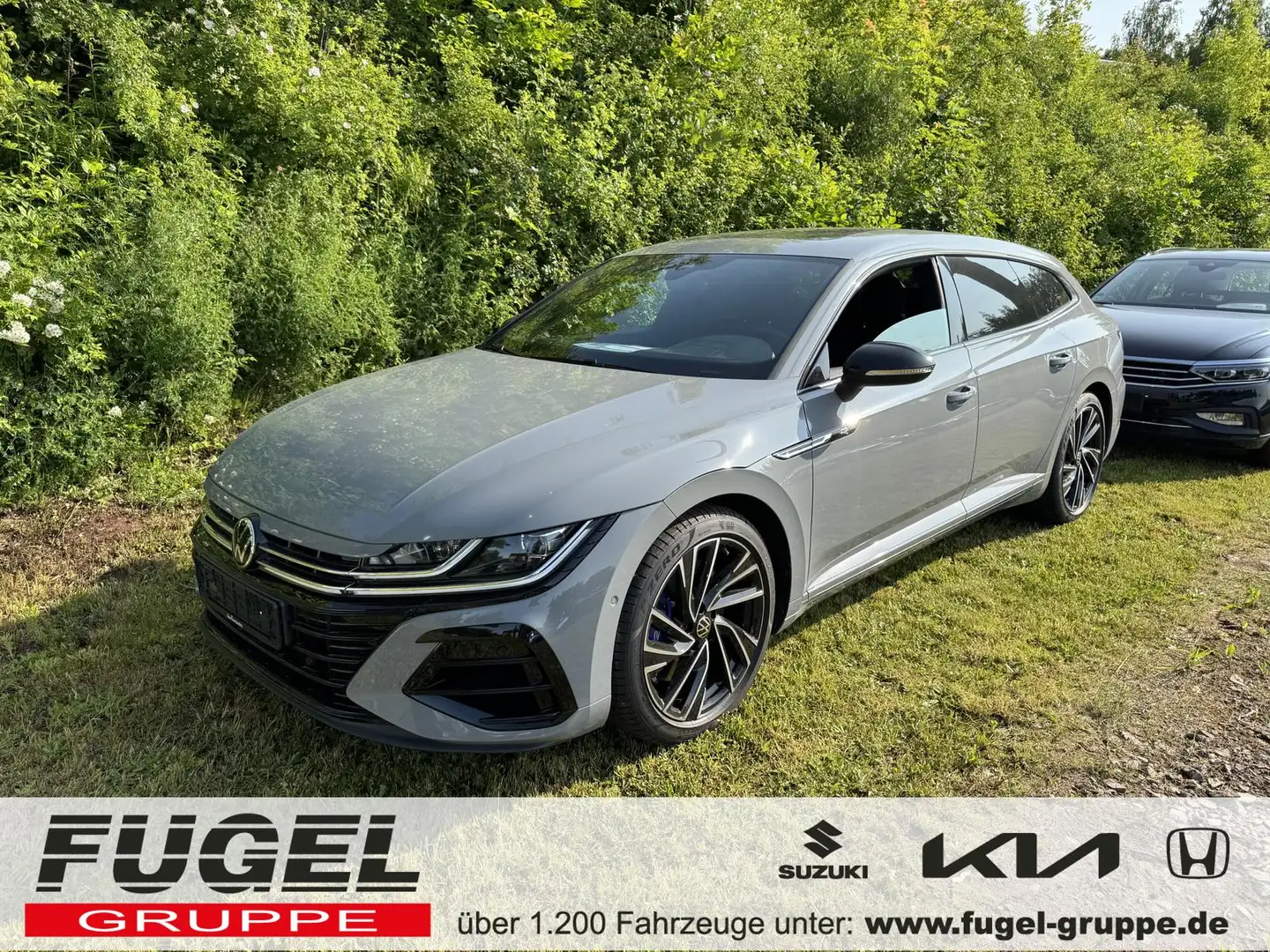 Volkswagen Arteon SB 2.0 TSI 4M R IQ.Light|Pano|Massage|19Z|ACC Grau - 1