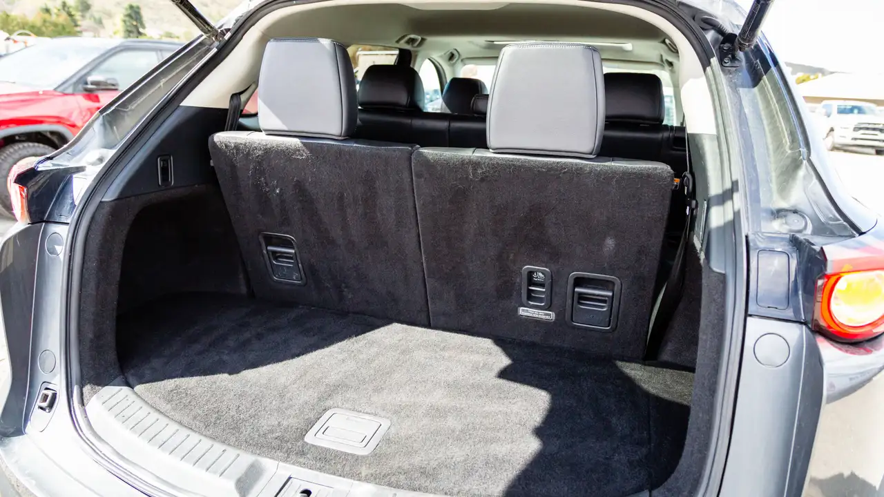 Mazda CX-9 снимка Mazda CX-9