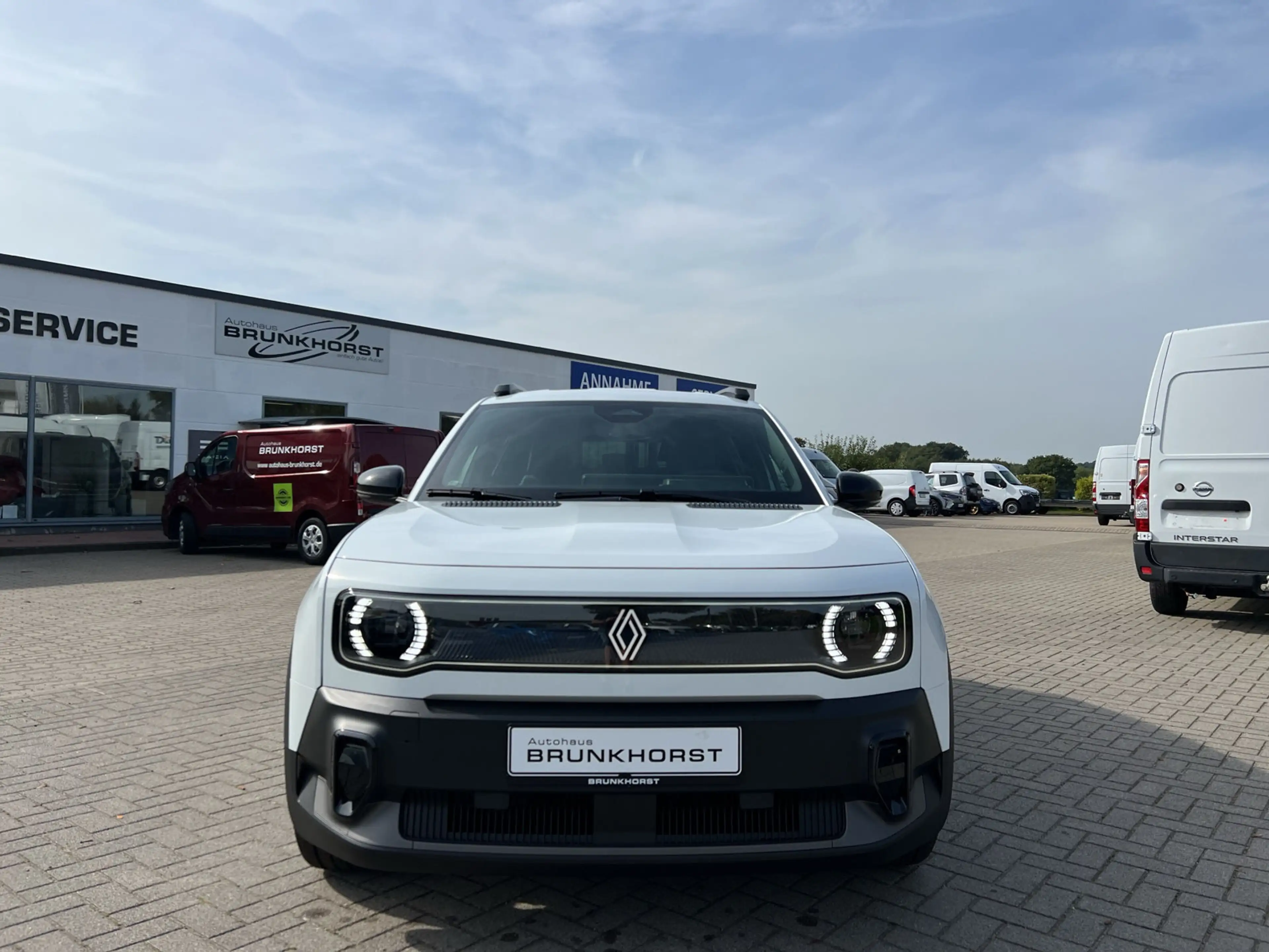 Renault R 4 E-Tech 150 Comfort Range Techno SHZ+RFK+StHz — photo 3