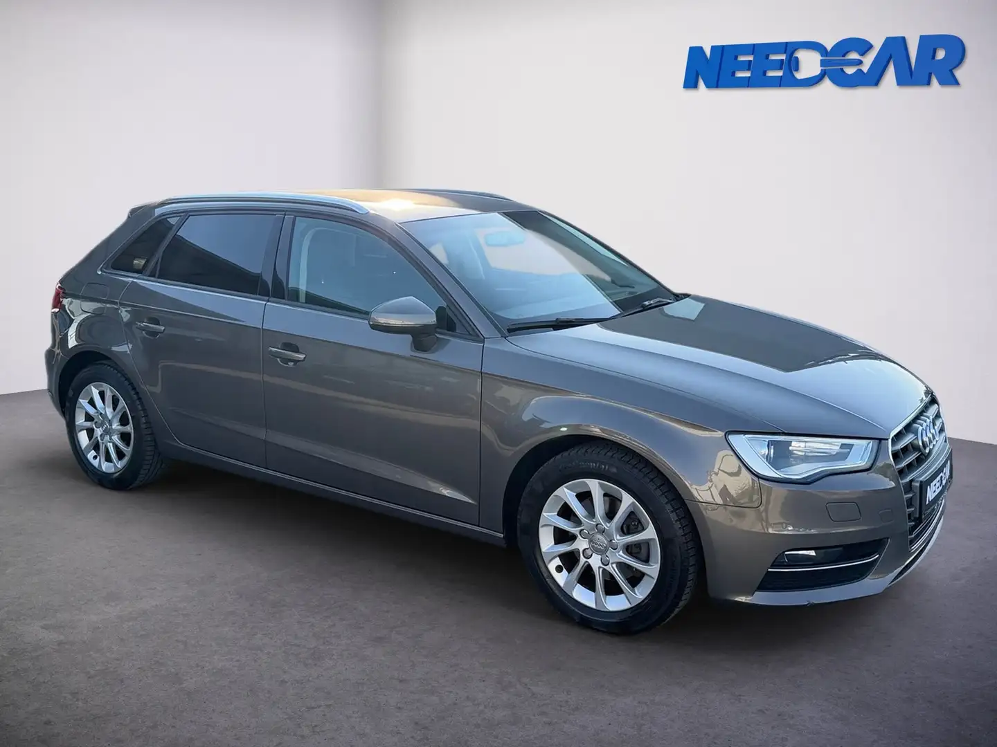 Audi A3 Sportback 1.6 TDI Attraction *Zahnriemen erneuert* Grau - 1