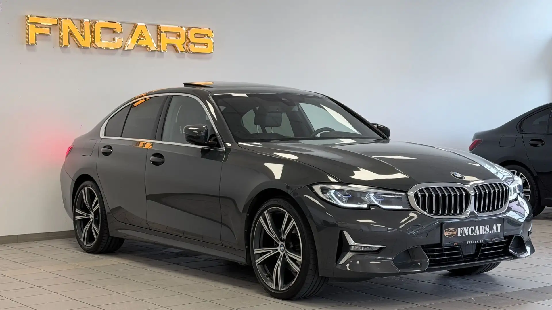 BMW 320 d Luxury Line| SCHIEBEDACH| LASER | HUD | ACC | H Silber - 1