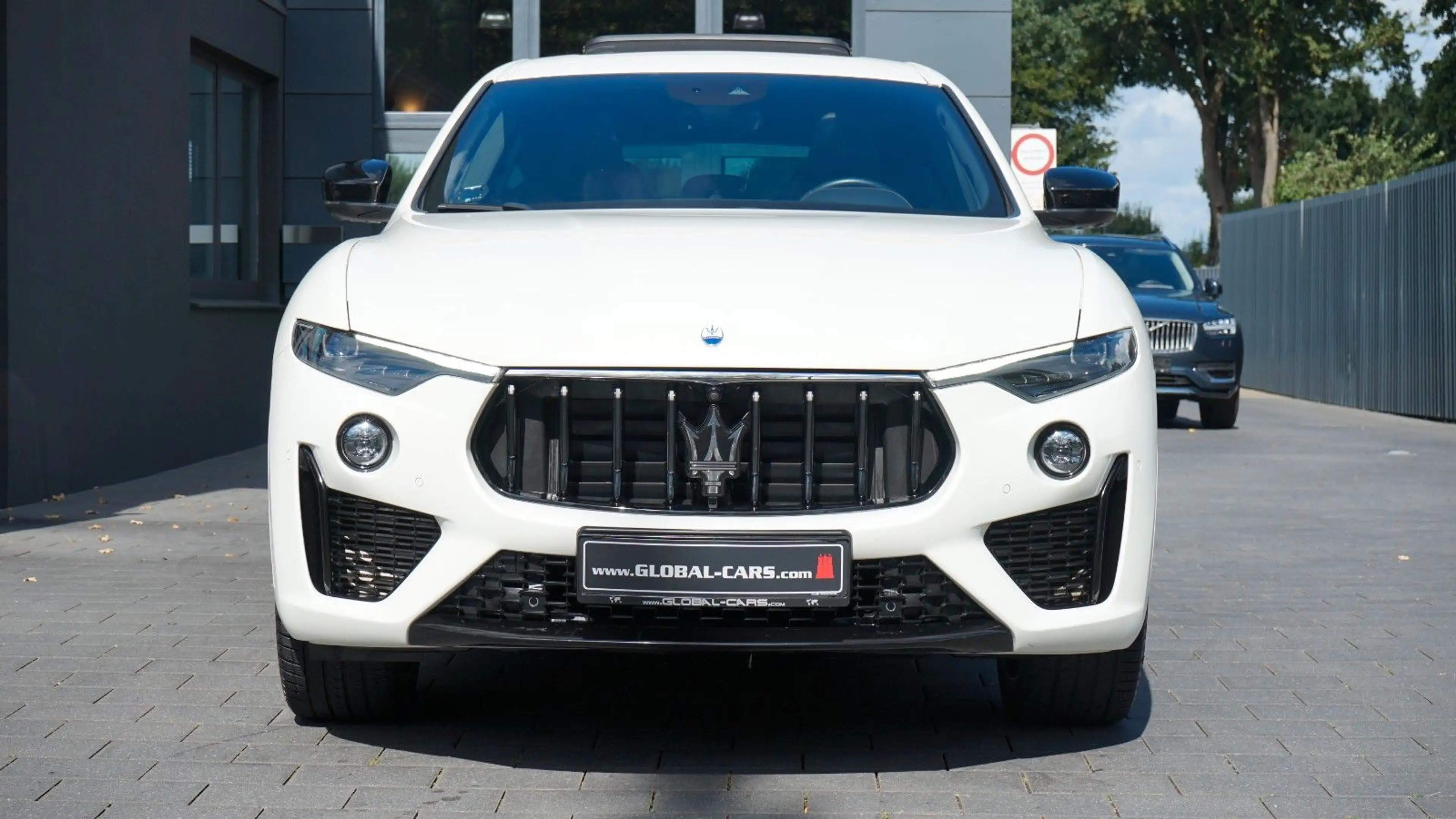 Maserati Levante LEVANTE 3.0 V6*MODENA S*NERISSIMO PAKET*ACC*PANO — photo 15