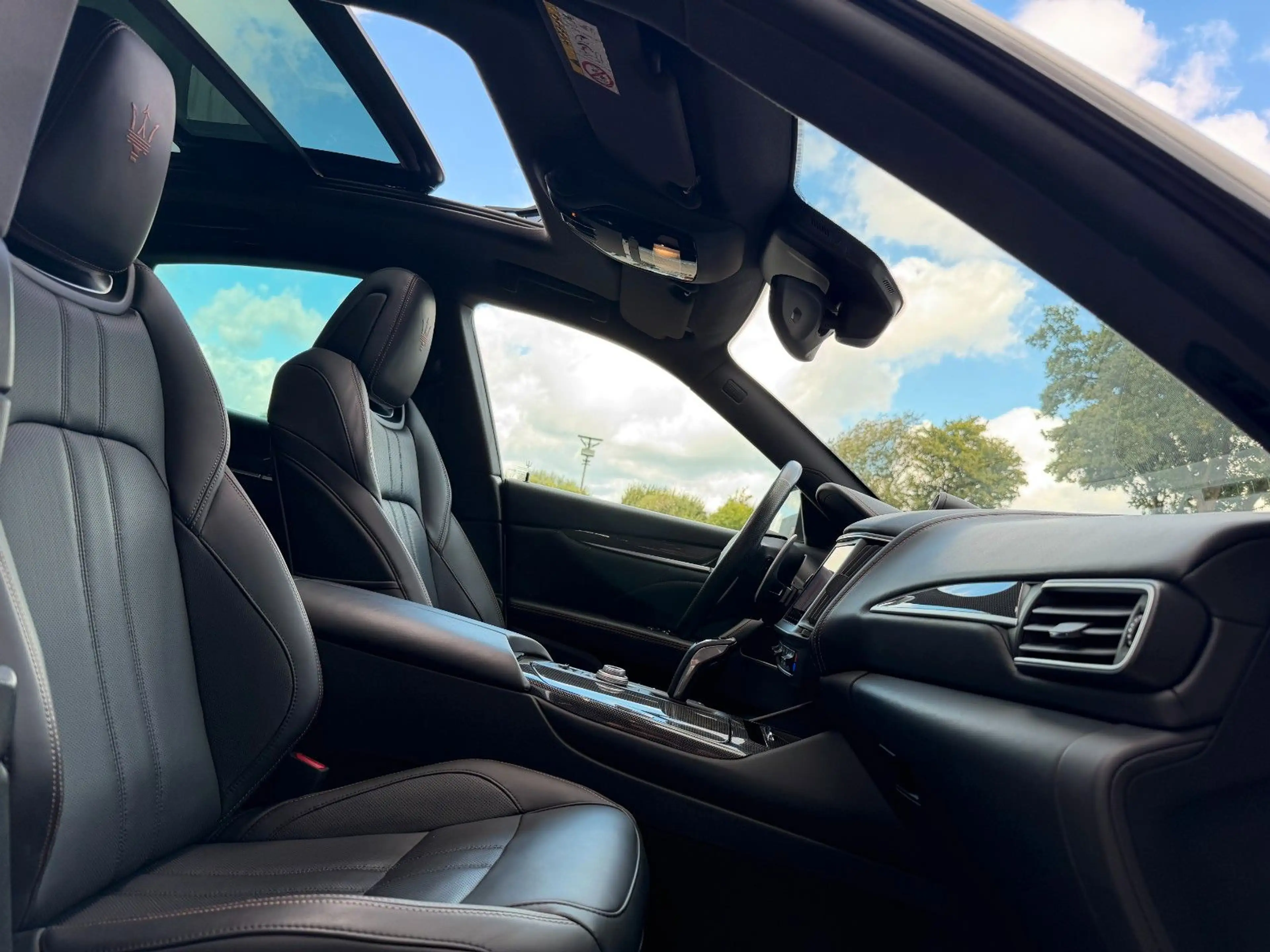 Maserati Levante LEVANTE 3.0 V6*MODENA S*NERISSIMO PAKET*ACC*PANO — photo 7