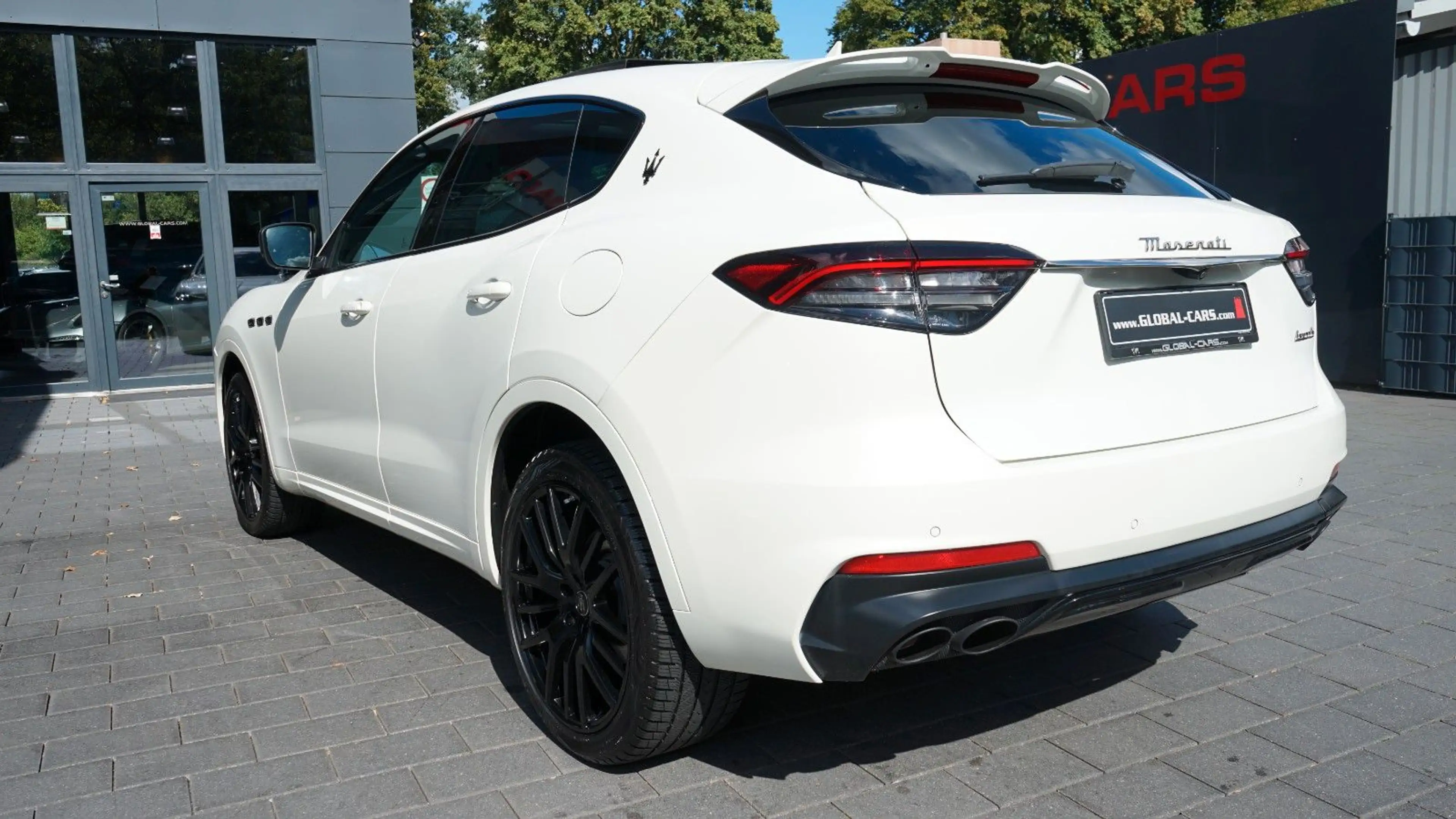 Maserati Levante LEVANTE 3.0 V6*MODENA S*NERISSIMO PAKET*ACC*PANO — photo 14