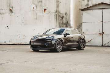 4 EV/18way/Luchtvering/Pano/Bose/360°/Chrono/21