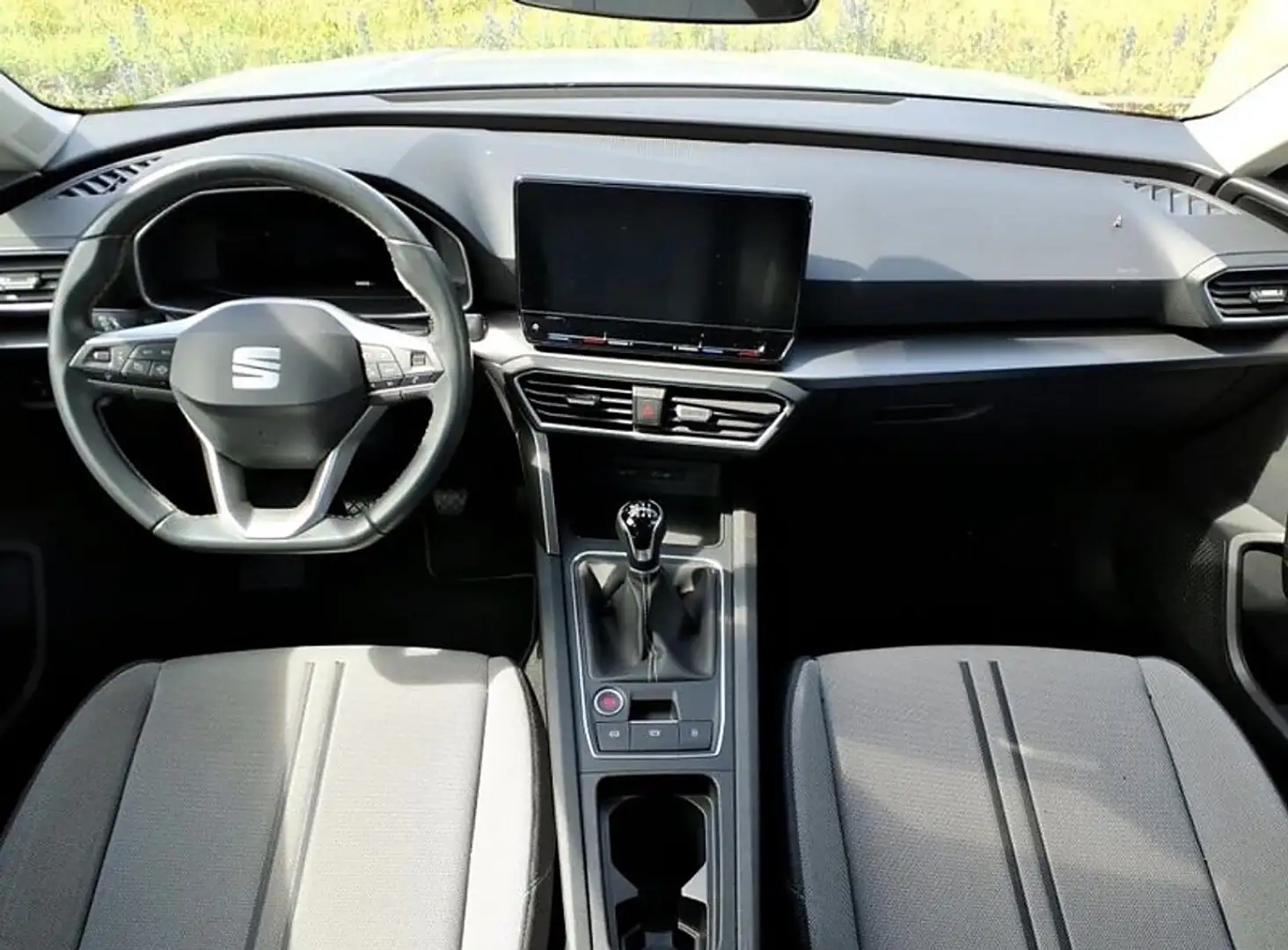 SEAT Leon SP Style 2,0 TDI+NAVI+LED+SHZ+ Silber - 2