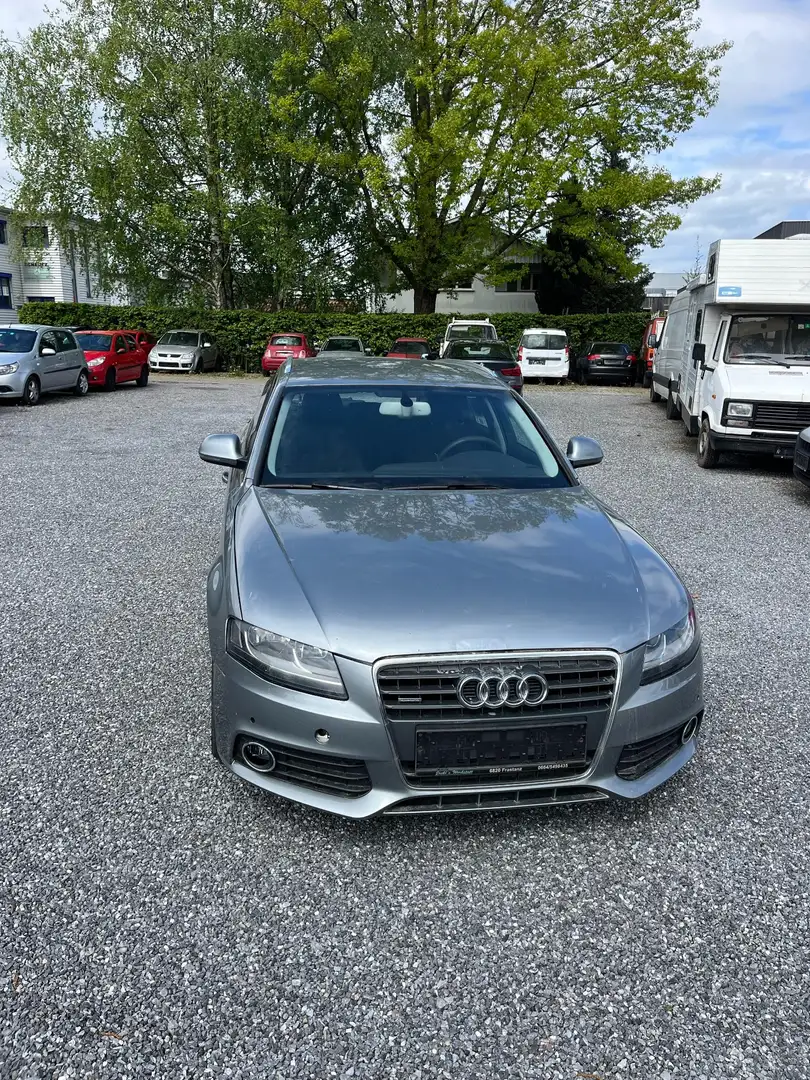 Audi A4 Avant 2,0 TDI DPF quattro - 1