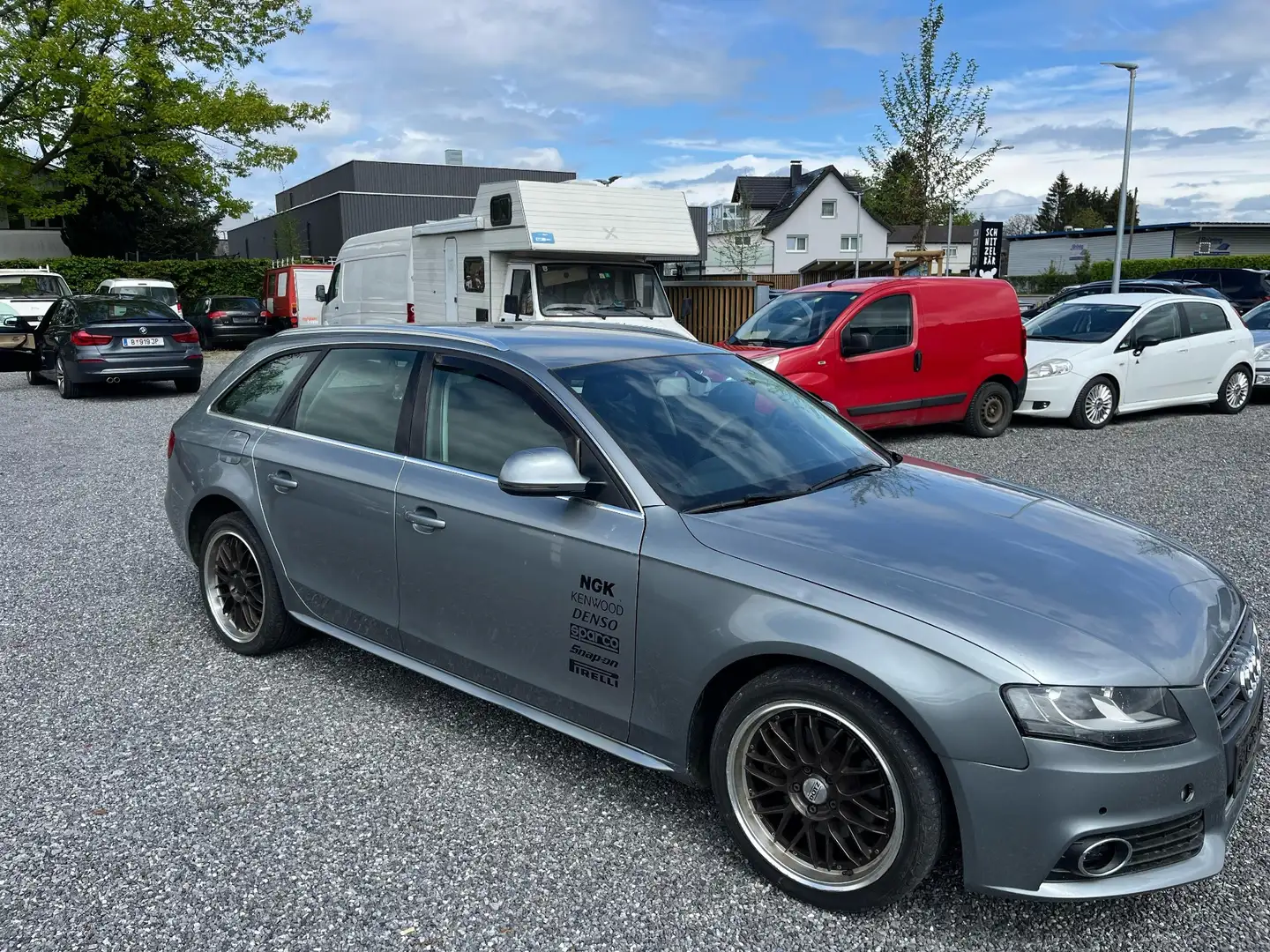 Audi A4 Avant 2,0 TDI DPF quattro - 2