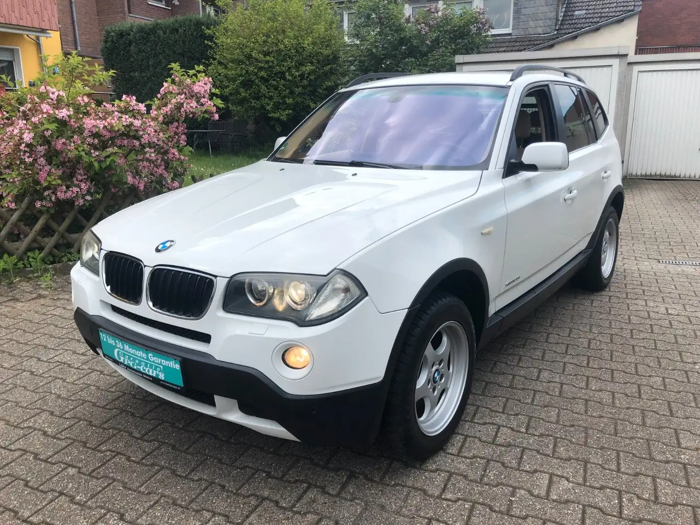 BMW X3 Baureihe X3 xDrive 20i, NAVI, LEDER, XENON bijela - 1