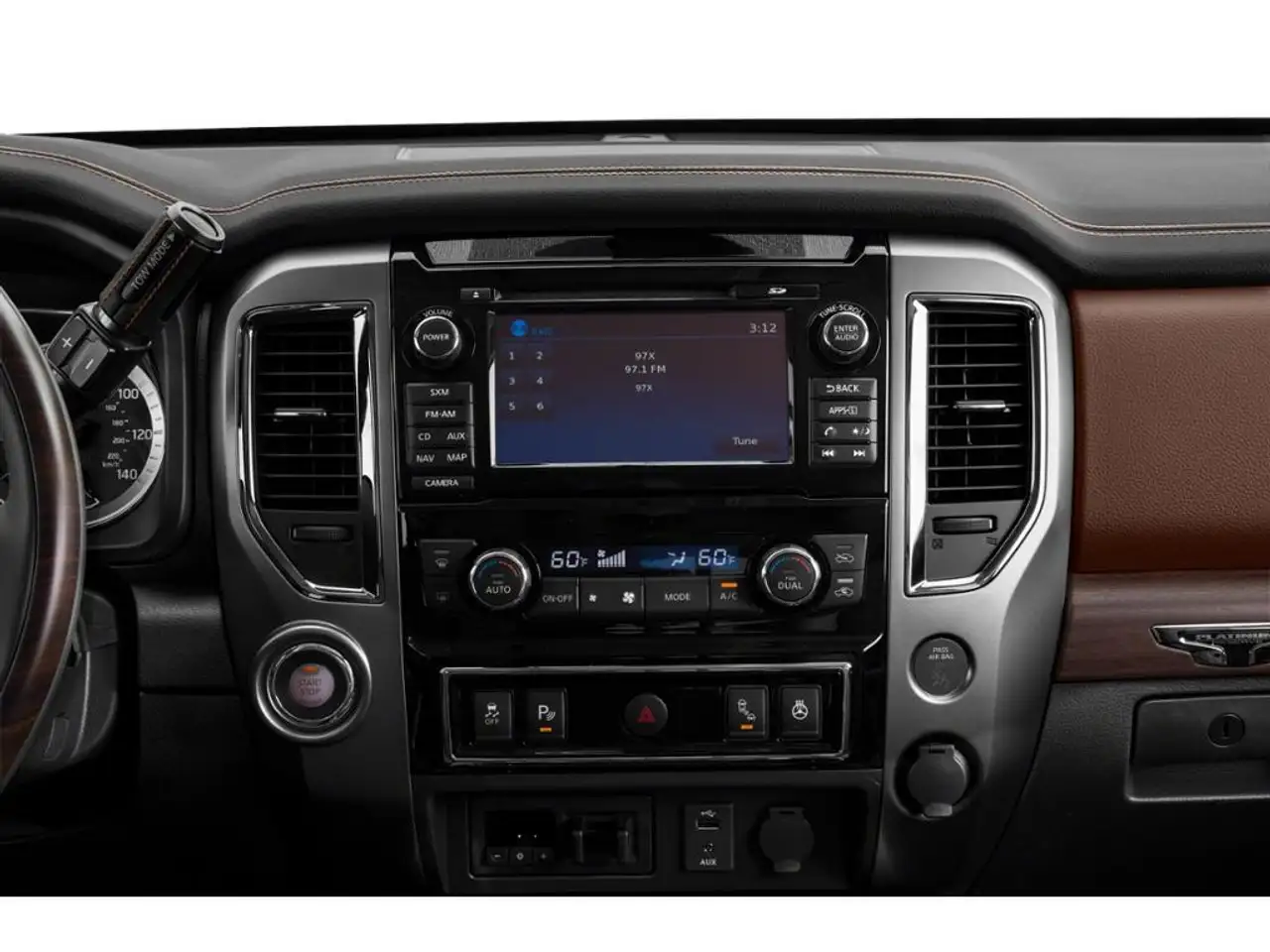Nissan Titan photo Nissan Titan