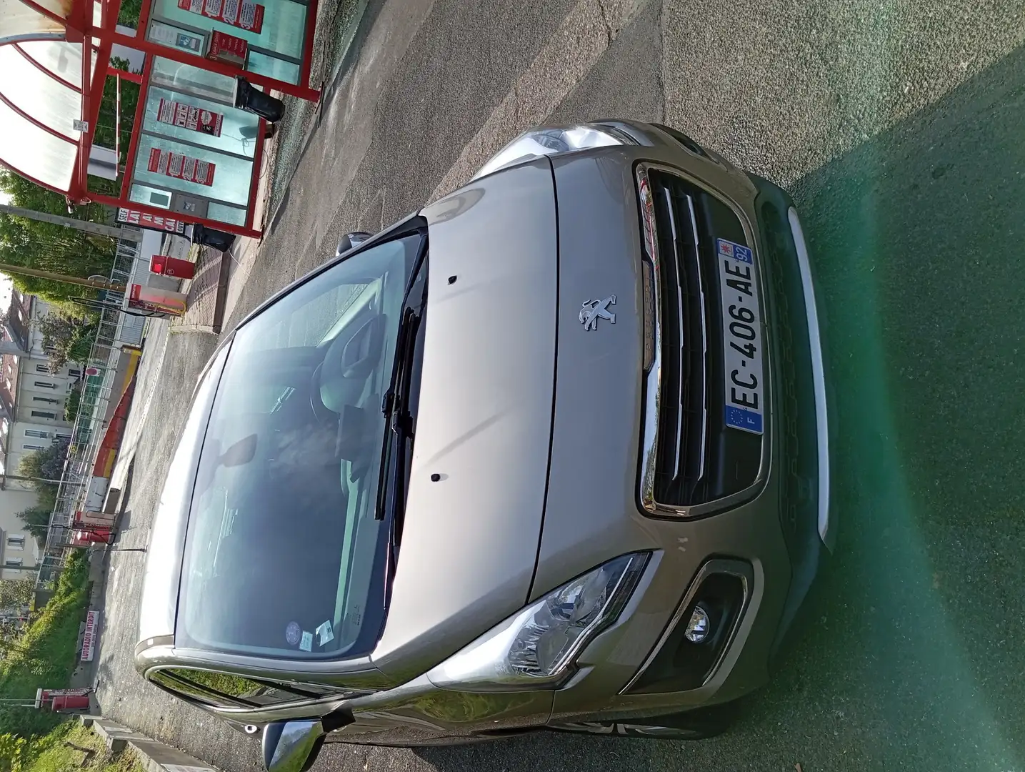 Peugeot 3008 1.2 Puretech 130ch S&S BVM6 Allure Beige - 2