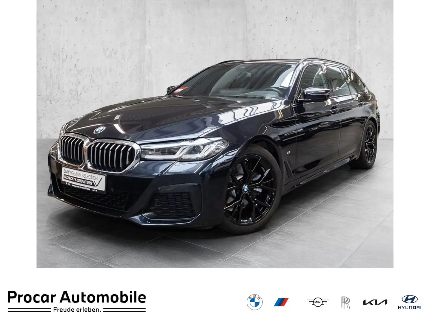 BMW 520 d Touring M Sport Head-Up DAB RFK Shz Schwarz - 1
