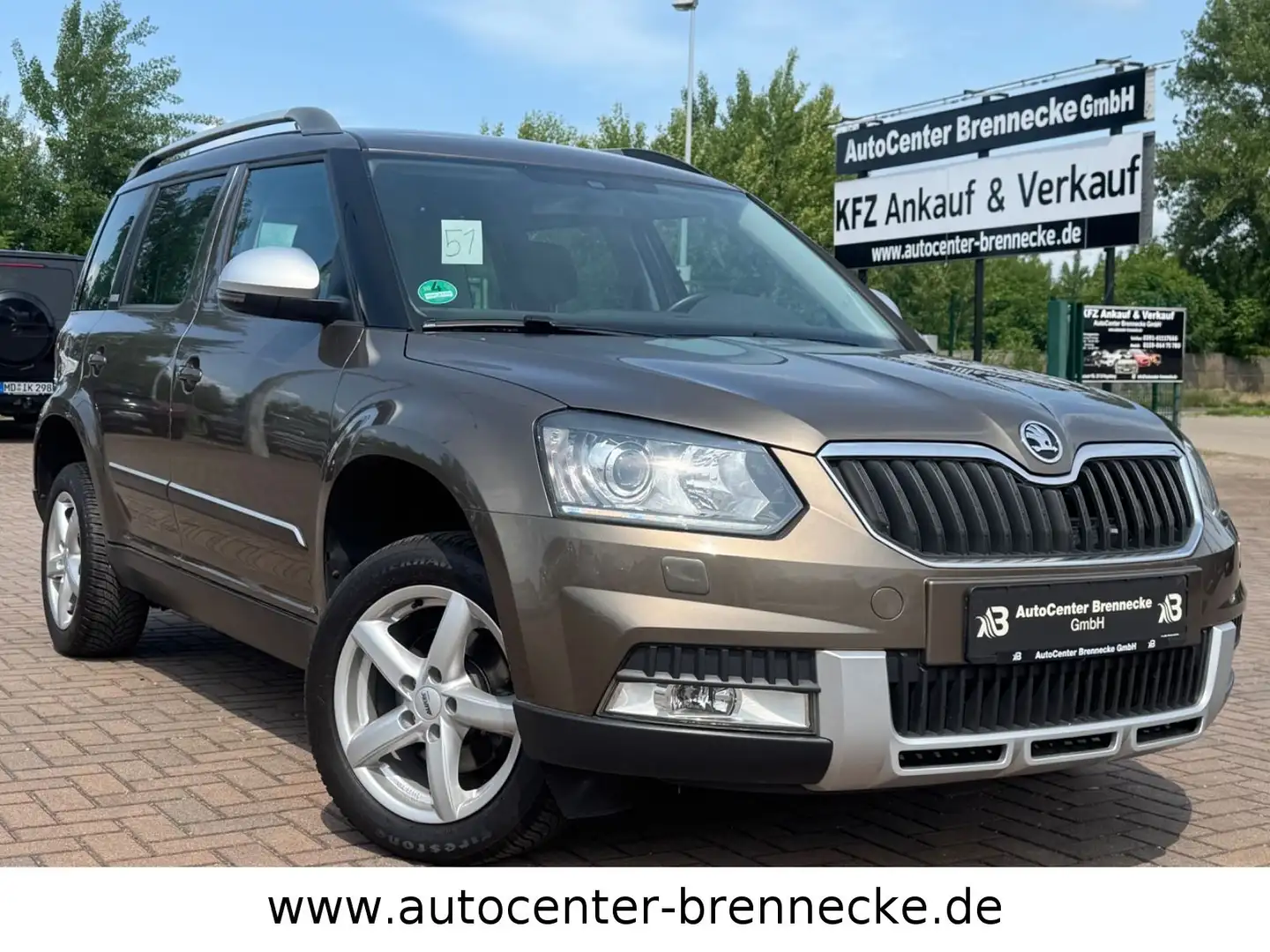 Skoda Yeti Adventure *2.0 TDI*Navi*Bi-Xenon*AHK* Brun - 1