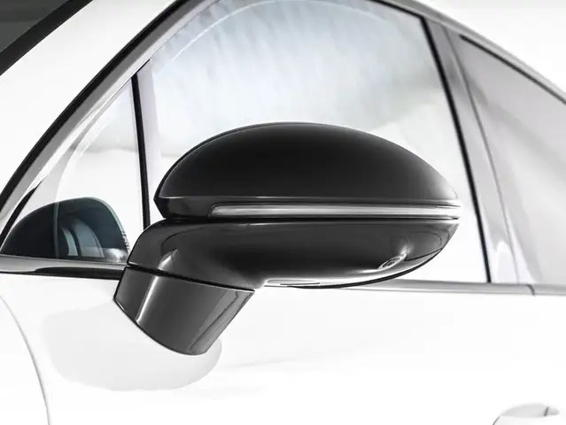 Porsche Cayenne view 14