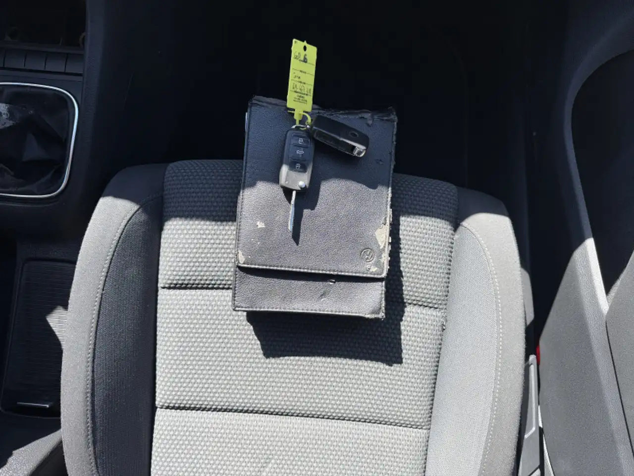 Volkswagen Golf Standard Model — photo 18