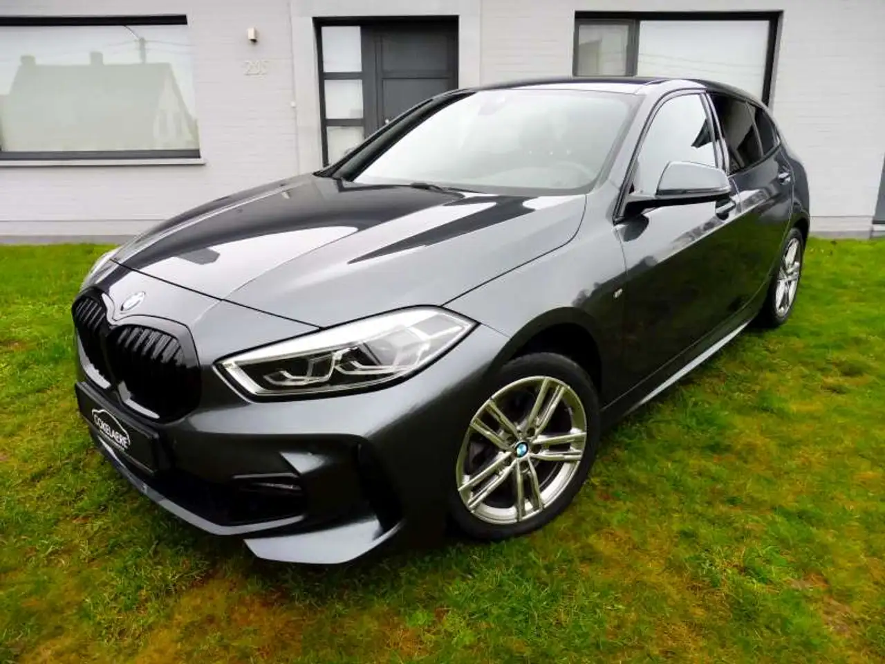 BMW 118