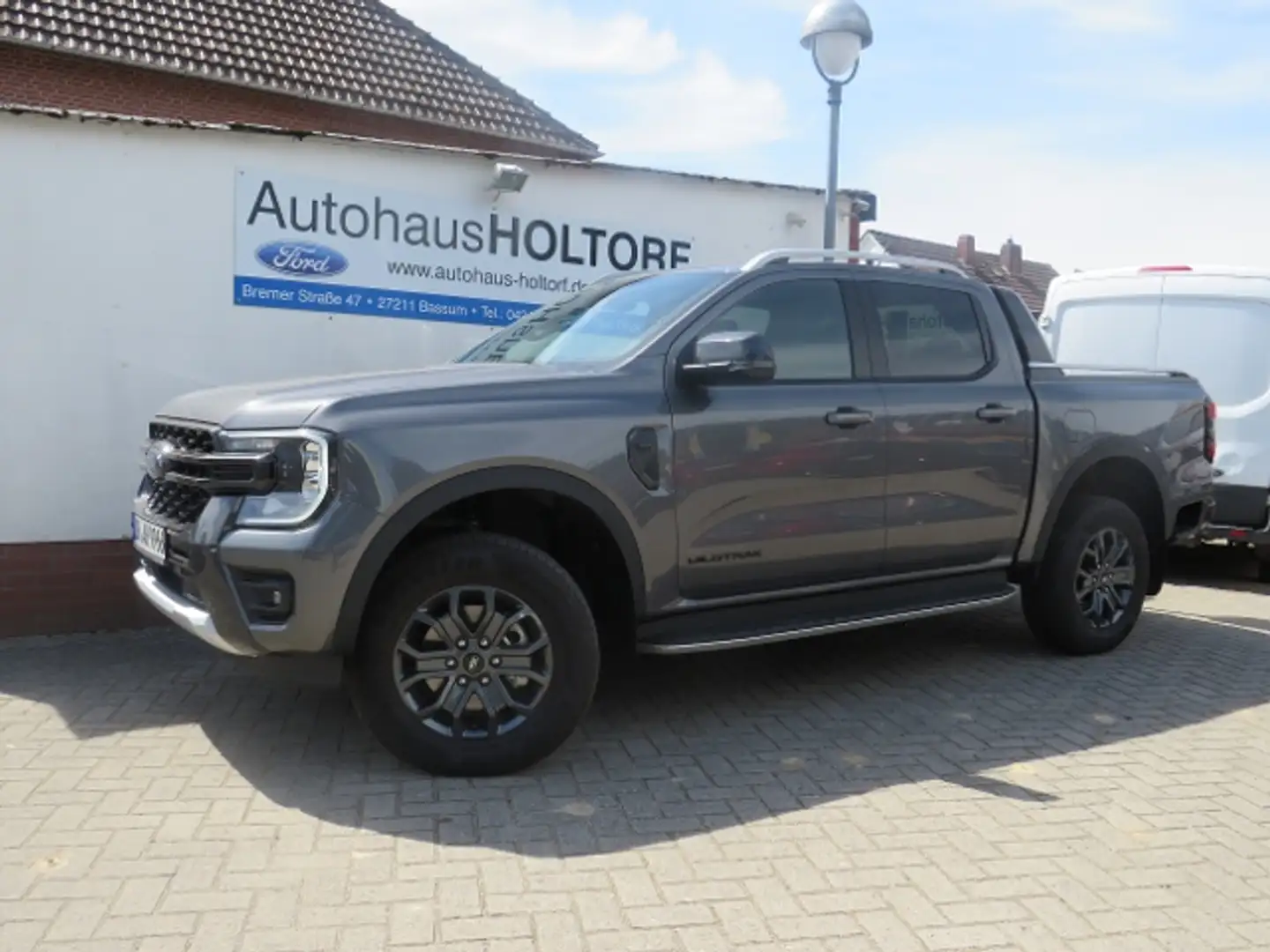 Ford Ranger Wildtrak e-4WD Doka KLIMA LED NAVI Gris - 1