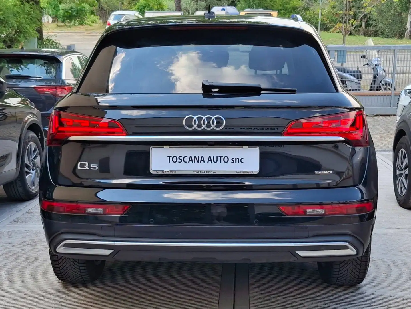 Audi Q5 Q5 II 2021 40 2.0 tdi mhev Edition One quattro Noir - 2