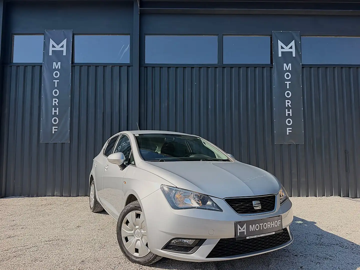 SEAT Ibiza 1.2 Chili & Style · 8-fach bereift · Klimaautom... Silber - 1