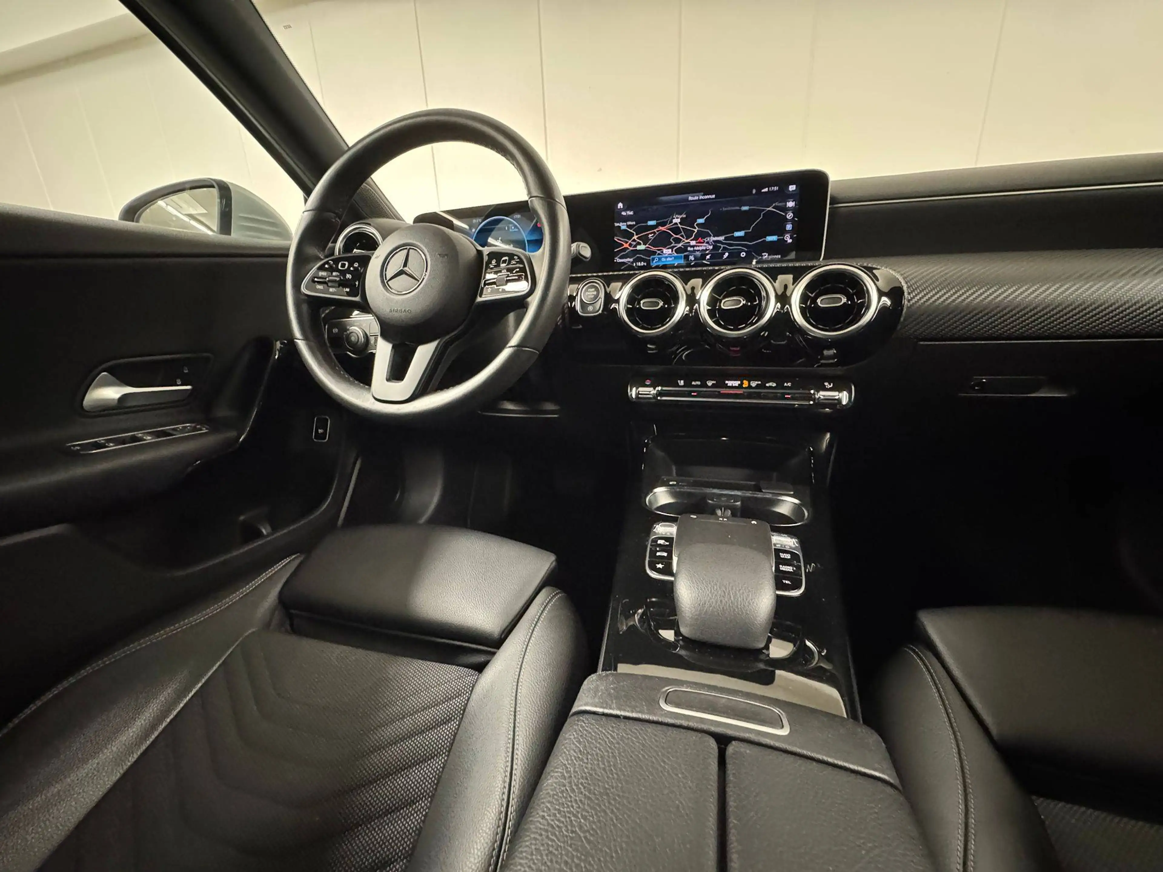 Mercedes-Benz A 180 D 116CV !! 45000 KM !! AUTO GPS CAMERA CARPLAY JA — photo 8