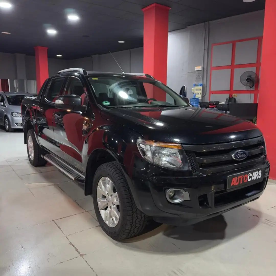 Ford Ranger 3.2TDCI DCb. Wildtrak 4x4 Aut. Negro - 1