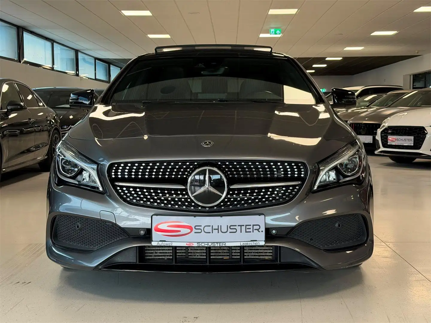 Mercedes-Benz CLA 200 d Shooting Brake *TOP-Ausstattung* Grau - 2