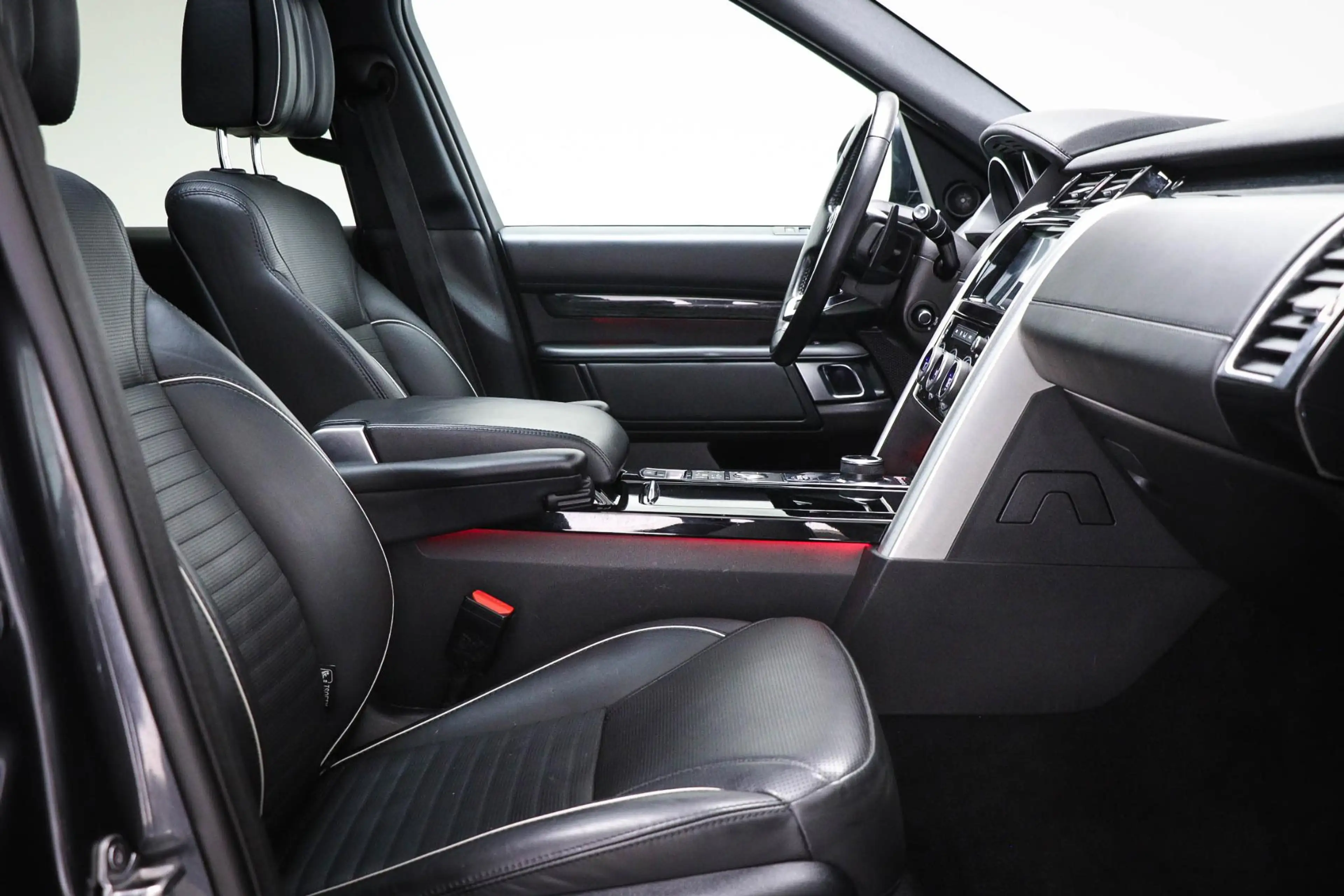 Land Rover Discovery 3.0 Si6 HSE Luxury 7p. | LUXURY PACK | STUURVERWAR — photo 14