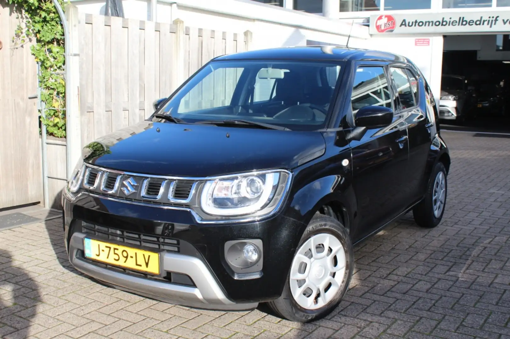 Suzuki Ignis 1.2 Smart Hybride Comfort Negro - 2