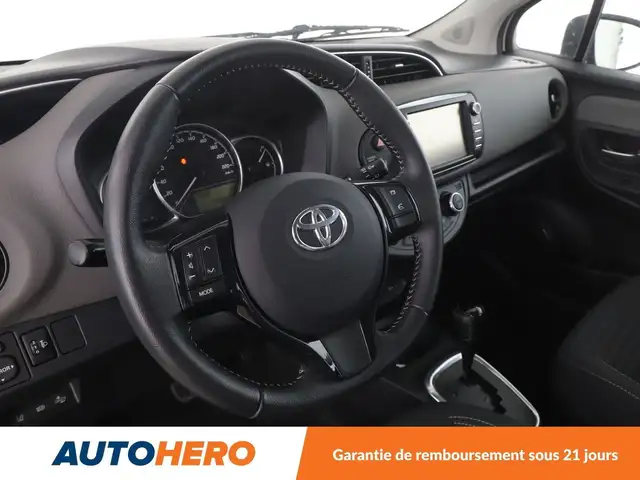 Toyota Yaris view 11