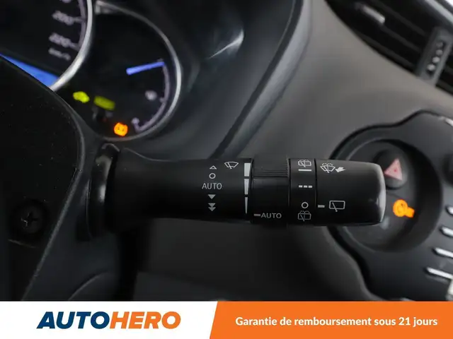 Toyota Yaris view 26