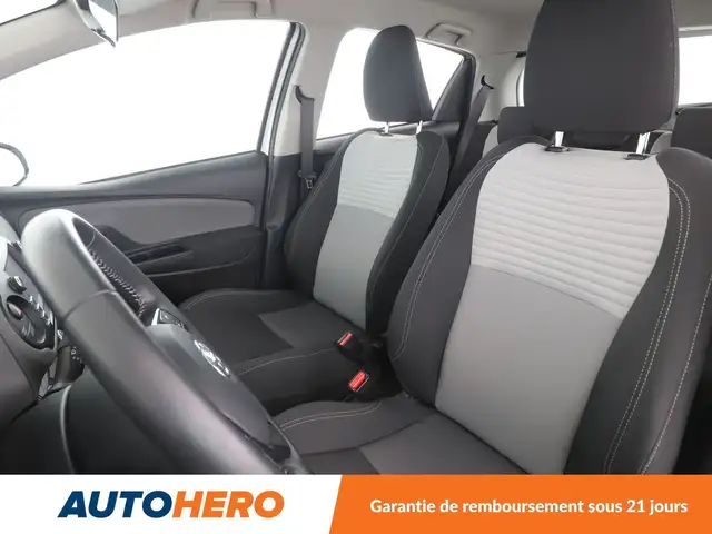 Toyota Yaris view 10
