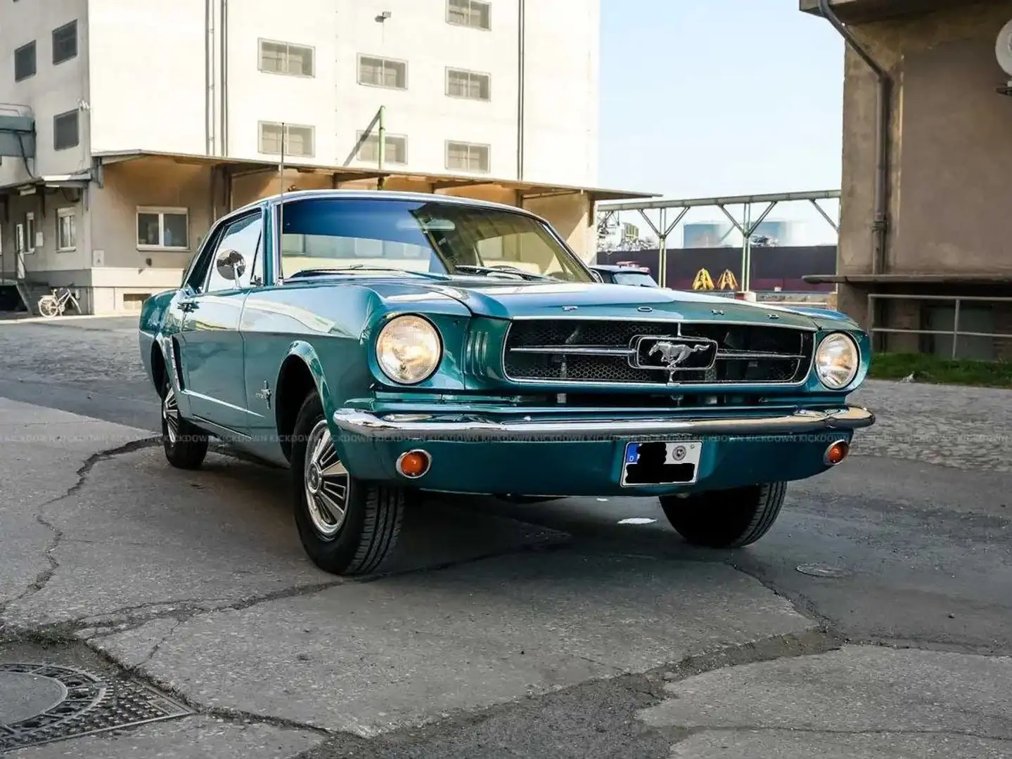 Ford Mustang 3,3 1965 Niebieski - 1