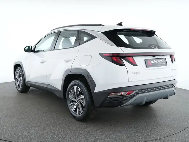 Hyundai Tucson view 4