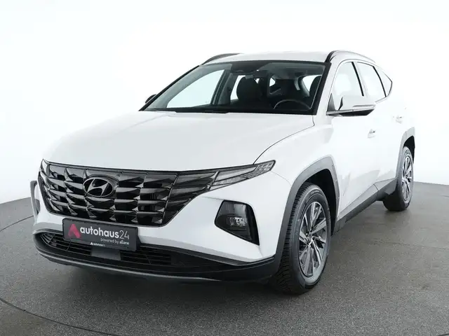 Hyundai Tucson view 3